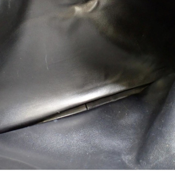 Chanel Vintage Black Quilted Lambskin Shoulder Tote Bag Authentic Classic - Picture 13 of 16